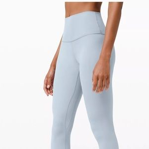 Lululemon Align High-Rise Pant 25’’ in color Chambray, size 6